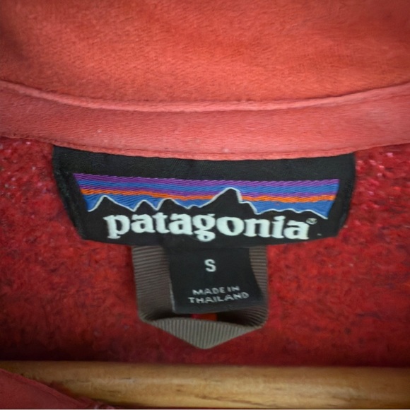 Patagonia Better Sweater 1/4 zip in Red Size: Small - Picture 4 of 5